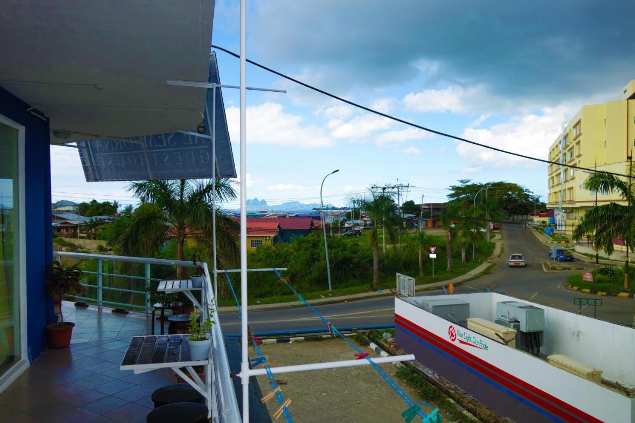 Ae Semporna Guesthouse 极潜旅店 Bagian luar foto
