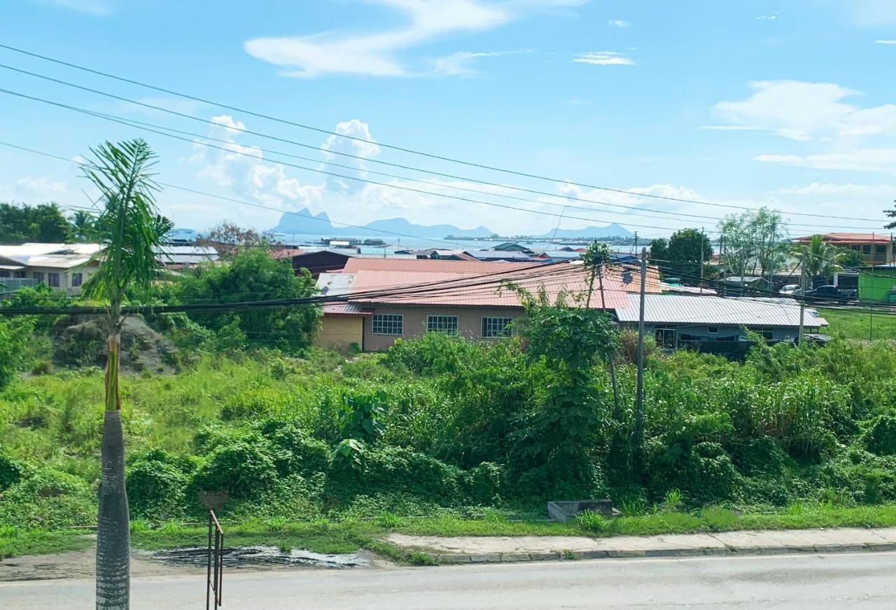 Ae Semporna Guesthouse 极潜旅店 Bagian luar foto
