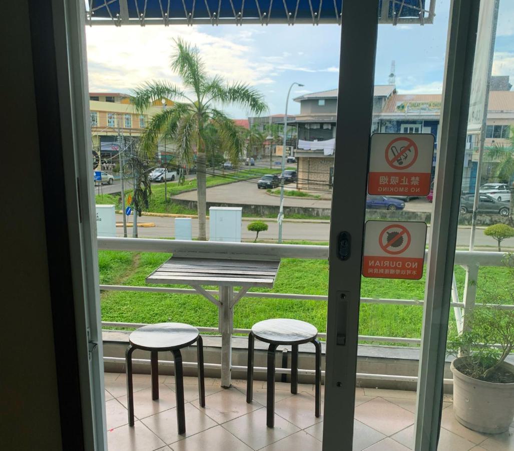 Ae Semporna Guesthouse 极潜旅店 Bagian luar foto