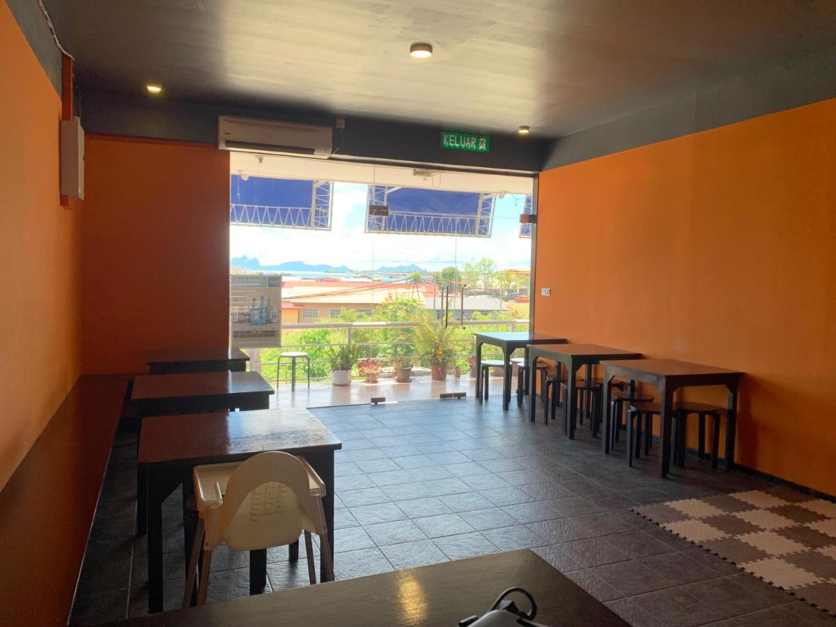 Ae Semporna Guesthouse 极潜旅店 Bagian luar foto